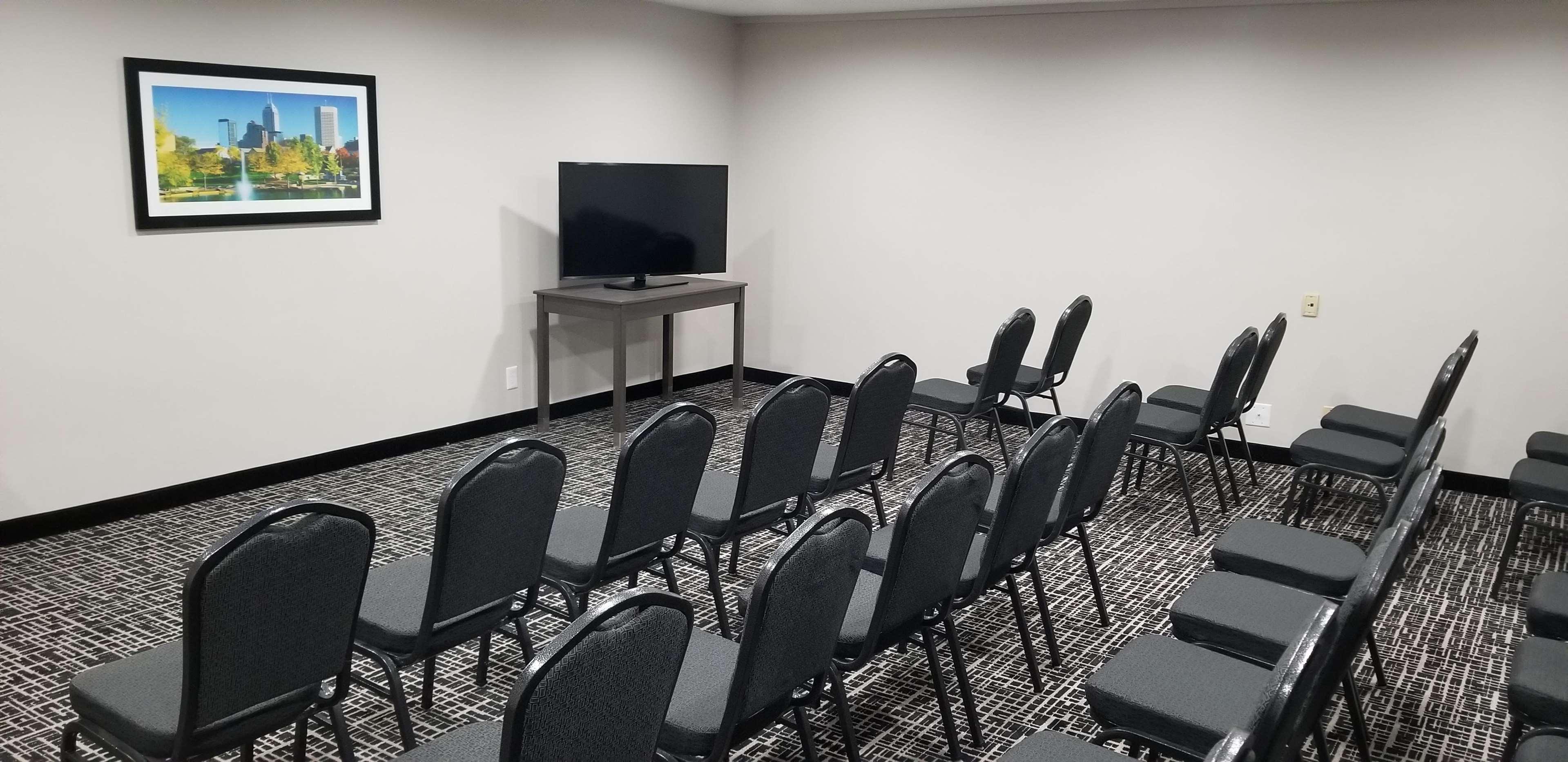 La Quinta Inn & Suites By Wyndham Indianapolis Downtown Экстерьер фото
